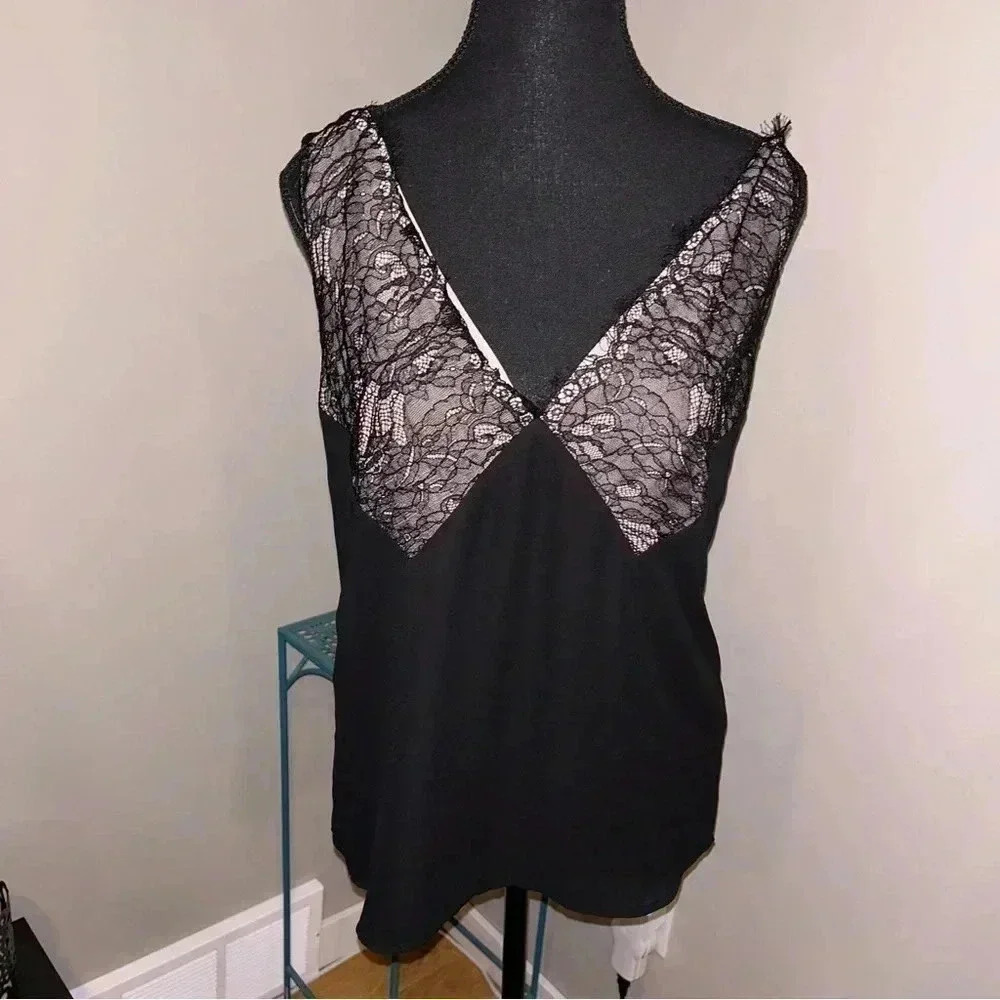 Aritzia - Babaton Camisole